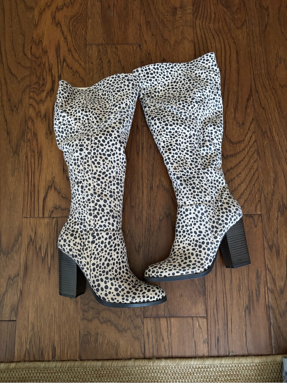 Dalmatian Print Block Heel Women's Boots - White/Black